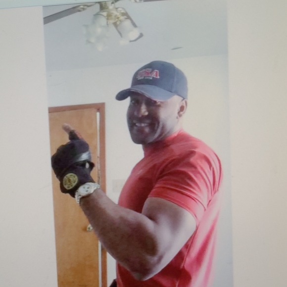 Meet your Posher, Tyrrone - Picture 11 of 14